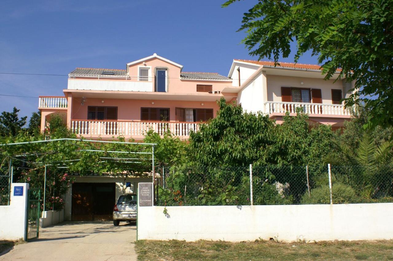 Family Friendly Seaside Apartments Vlasici, Pag - 4319 Bagian luar foto