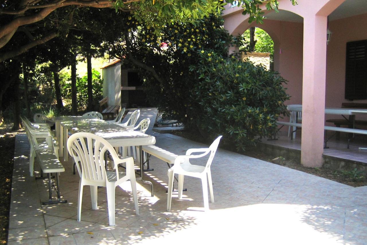 Family Friendly Seaside Apartments Vlasici, Pag - 4319 Bagian luar foto