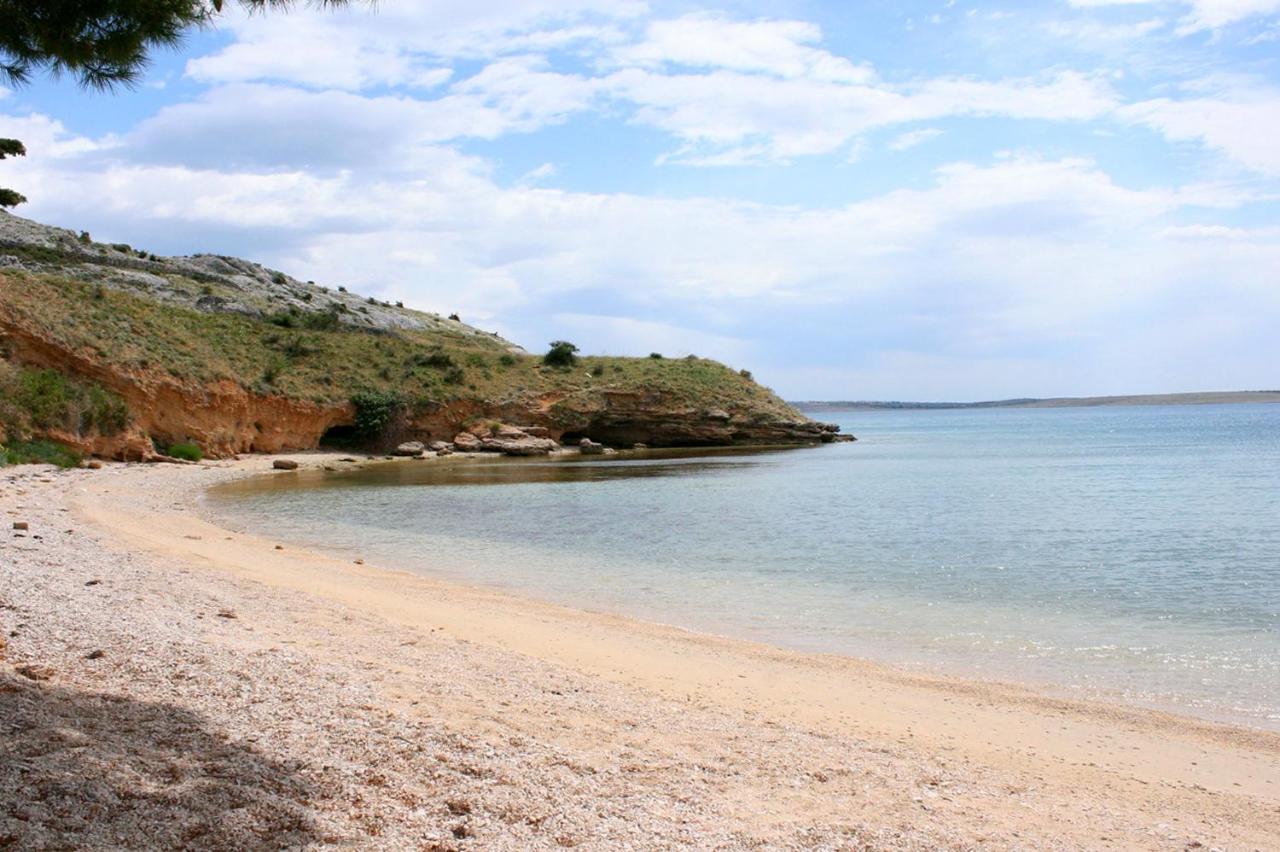 Family Friendly Seaside Apartments Vlasici, Pag - 4319 Bagian luar foto