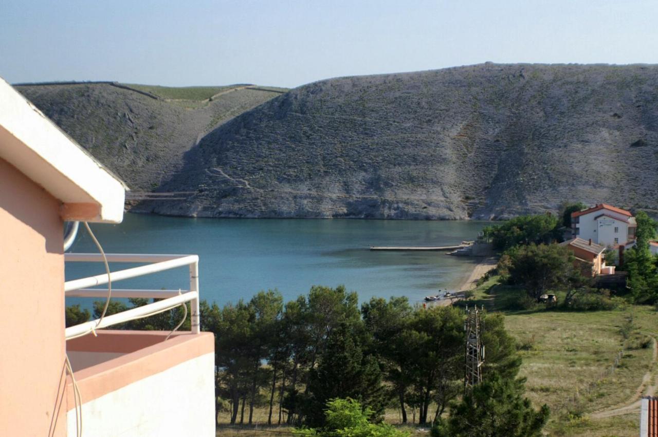 Family Friendly Seaside Apartments Vlasici, Pag - 4319 Bagian luar foto